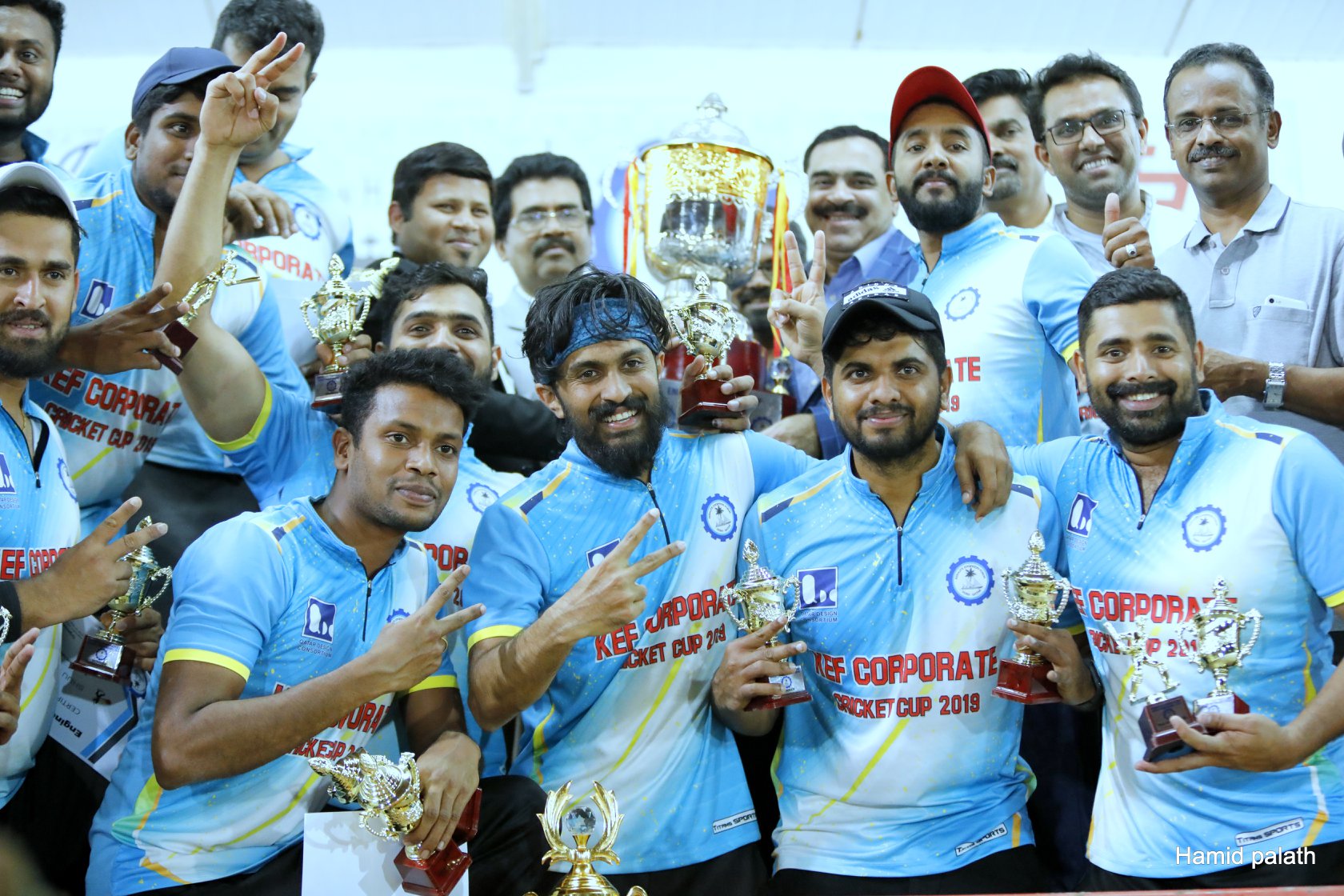 KEF cup-1